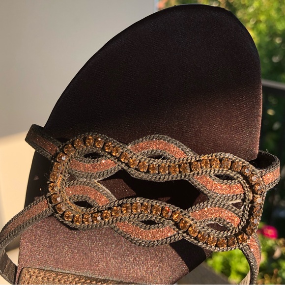 Strappy Brown Kitten Heel Sandal - Picture 6 of 6